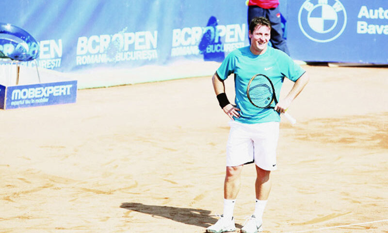 Cei care au votat pentru ca Pavel şi Spârlea să fie daţi afară au fost numiţi căpitani nejucători